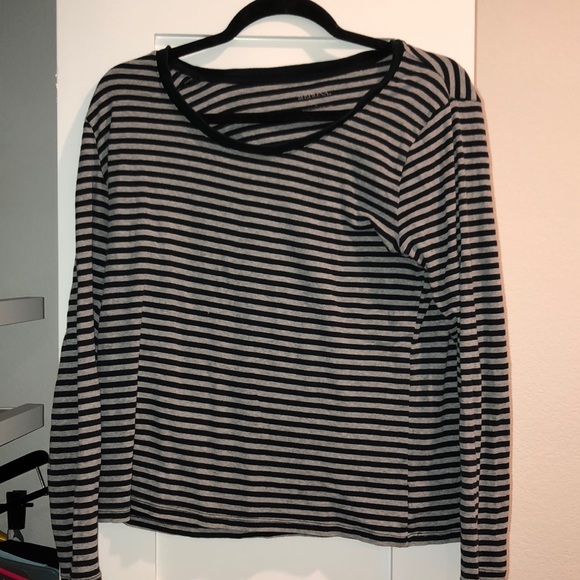 Long sleeve - Picture 1 of 3